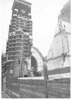 afbraak Christuskirche, zicht richting Staspark 1979