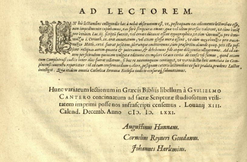 Facsimile van het slot van de lijst: FINIS, de kop AD LECTOREM met houtsnede-initiaal I, cursieve tekst en de approbatie met drie handtekeningen
